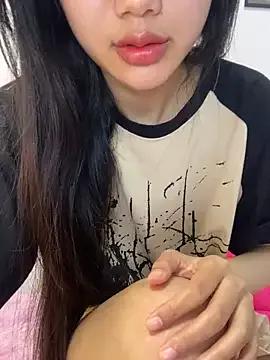 Bonne_wet from StripChat