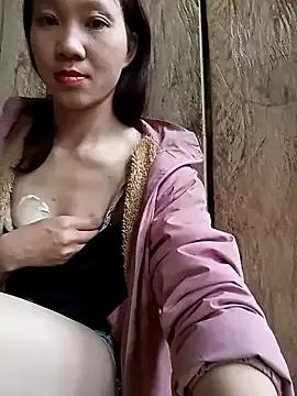 bonnie-00 from StripChat