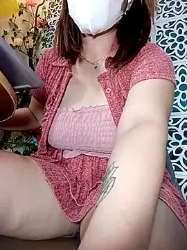 Bonnie-2k from StripChat is Freechat