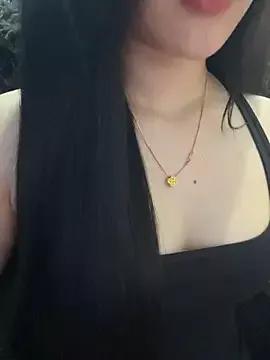 Bonnie22 from StripChat