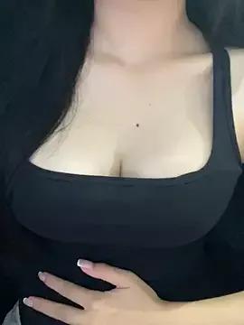 Bonnie22 from StripChat