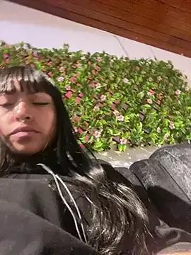 bonnie_18x from StripChat