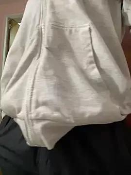 bonnie_18x from StripChat