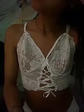 bonnie_18x from StripChat