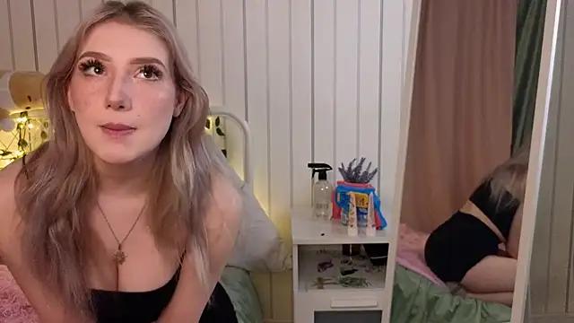 BonnieFunnell from StripChat