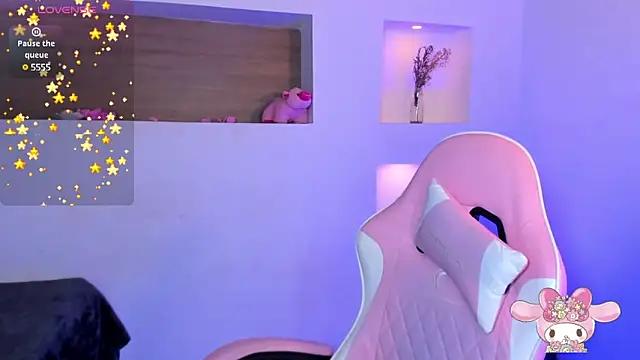 Dirty chat webcam: explore liveshows with versed models, from laying bare to fetishes, in a variety of sexy free adult webcams.