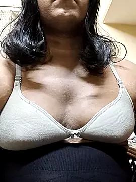 Boobie_Curvy_Nandana from StripChat