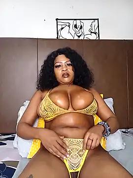 Boobylicious_BB from StripChat