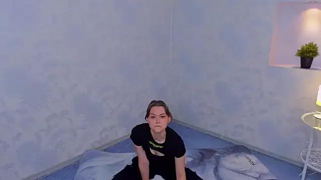 bookish_dreamer from StripChat