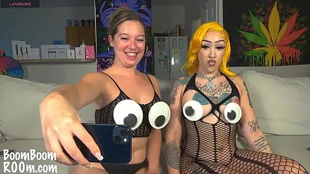boomboomr00m from StripChat