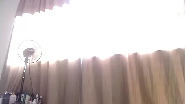 Booty_bombb69 from StripChat