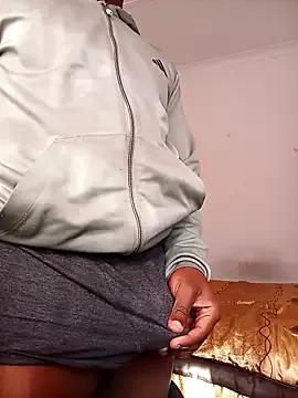 bosszonke123 from StripChat
