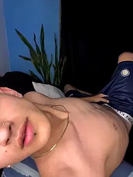 Boyxcock7 from StripChat is Freechat