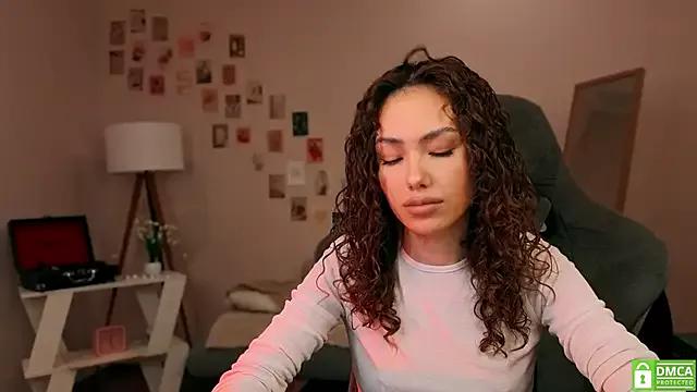 branchwithflowerss from StripChat is Freechat