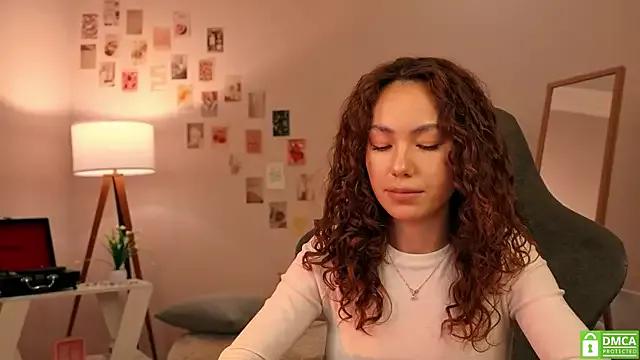 branchwithflowerss from StripChat is Freechat