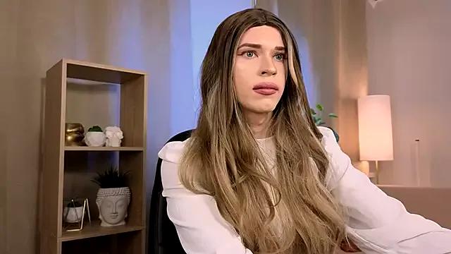 Dirty chat webcam: explore liveshows with versed models, from laying bare to fetishes, in a variety of sexy free adult webcams.