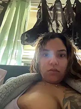 Brattybabexxx webcams show profile image 