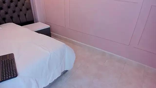 Briana_24 from StripChat is Freechat