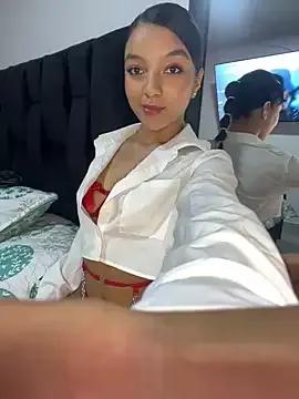 Briannasweeth17 from StripChat is Freechat