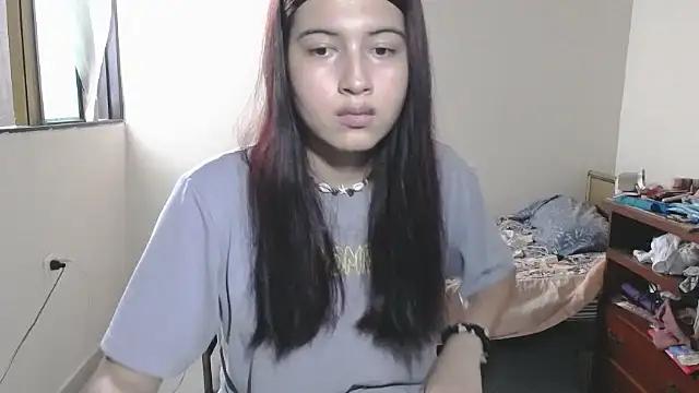 Briar_Beuty from StripChat is Freechat