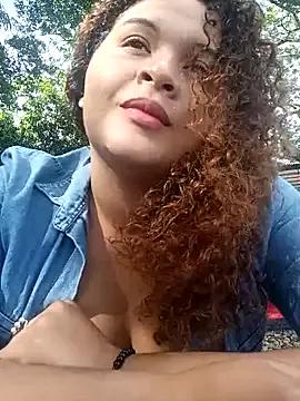 BritneyRosex from StripChat is Freechat