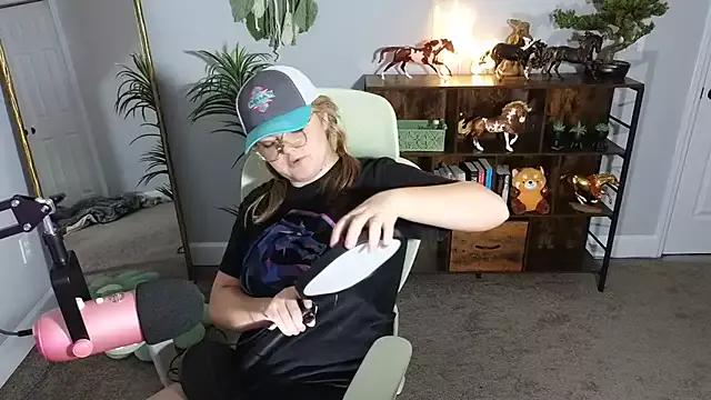 Brivana from StripChat is Freechat