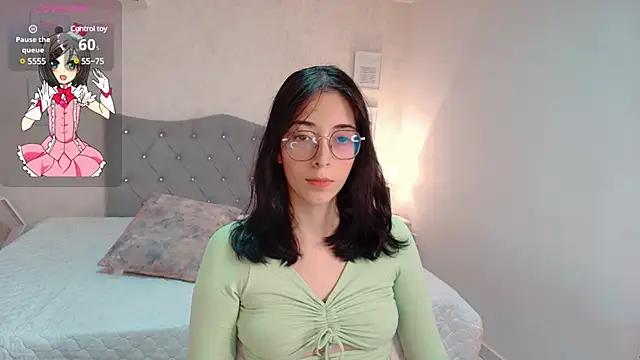 brooklove_doll from StripChat