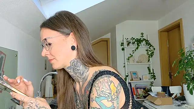 Dirty chat webcam: explore liveshows with versed models, from laying bare to fetishes, in a variety of sexy free adult webcams.