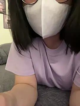 Bubble_Treee from StripChat