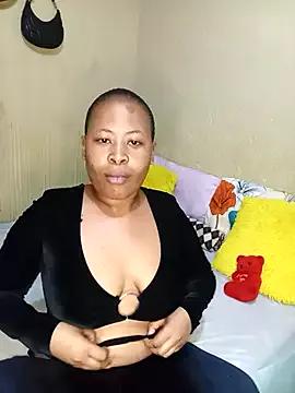 BubblyBeautiful from StripChat