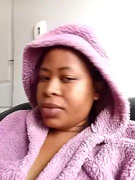 BubblyBeautiful from StripChat