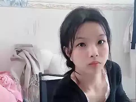 bunny-- from StripChat is Freechat