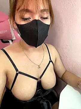 Bunny190 from StripChat