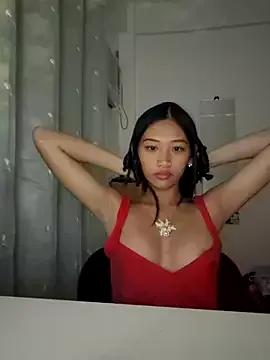 Bunny72772 from StripChat is Freechat