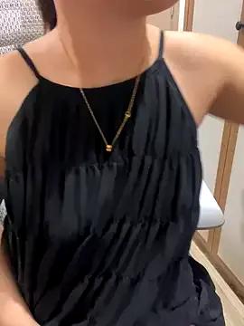 bunny_b4nny from StripChat