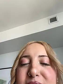 BunnyWilde from StripChat