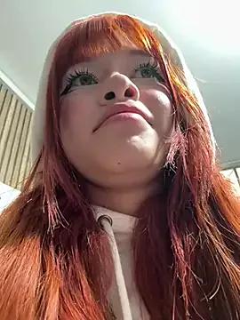 Bunnyylove from StripChat
