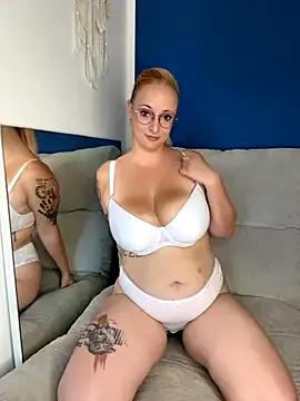 BustyJillFox webcams show profile image 