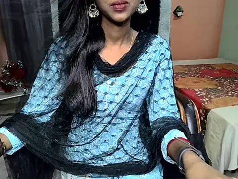 Butterfly_Simmie from StripChat