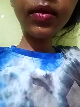 Butterfly_Simmie from StripChat is Freechat