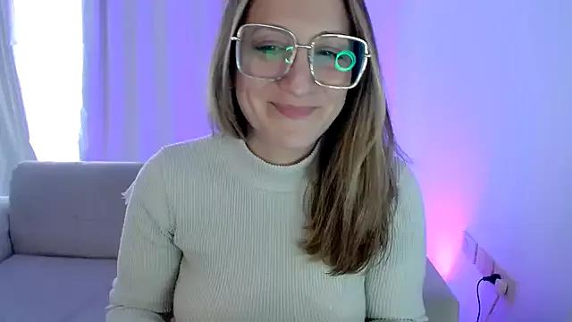 CabledHeredity from StripChat is Freechat