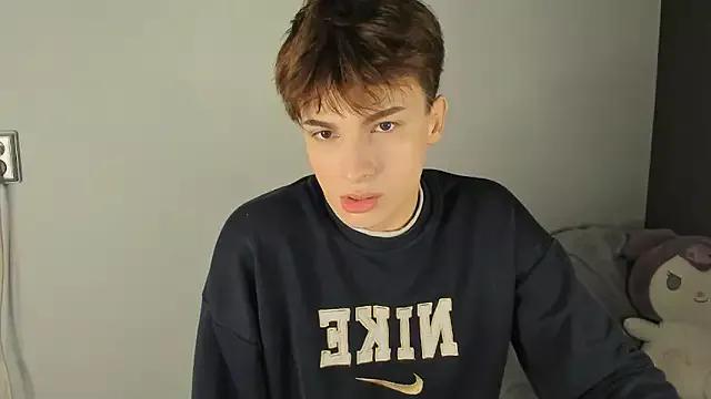 Call_me_Leo_ from StripChat