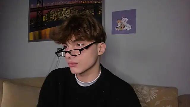 Call_me_Leo_ from StripChat