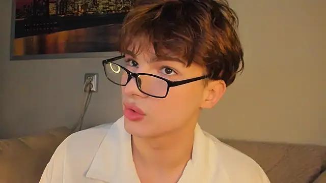 Call_me_Leo_ from StripChat