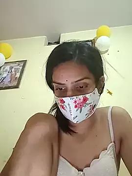 callgirl21 from StripChat is Freechat
