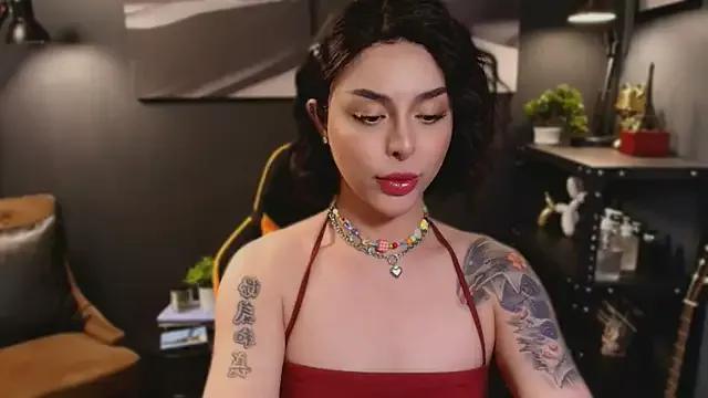 callmeLUNA from StripChat