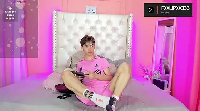 callum_77 from StripChat