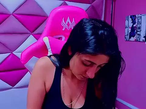 Cameron_cutte from StripChat is Freechat