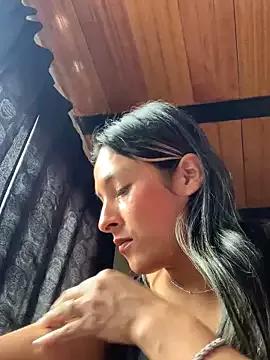 Cami_Leon2 from StripChat is Freechat