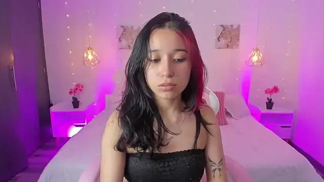 camiicherry from StripChat is Freechat